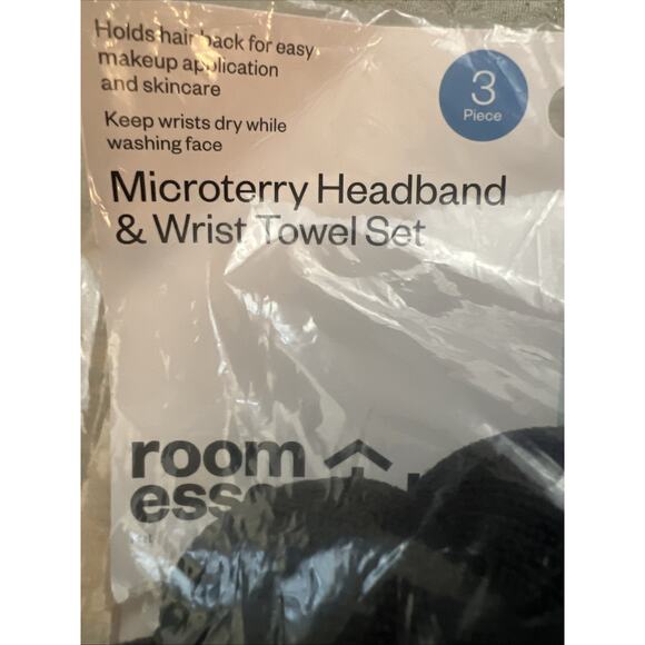 Room Essentials 3pc Microterry Headband & Wrist Towel Set Black New - Picture 3 of 3